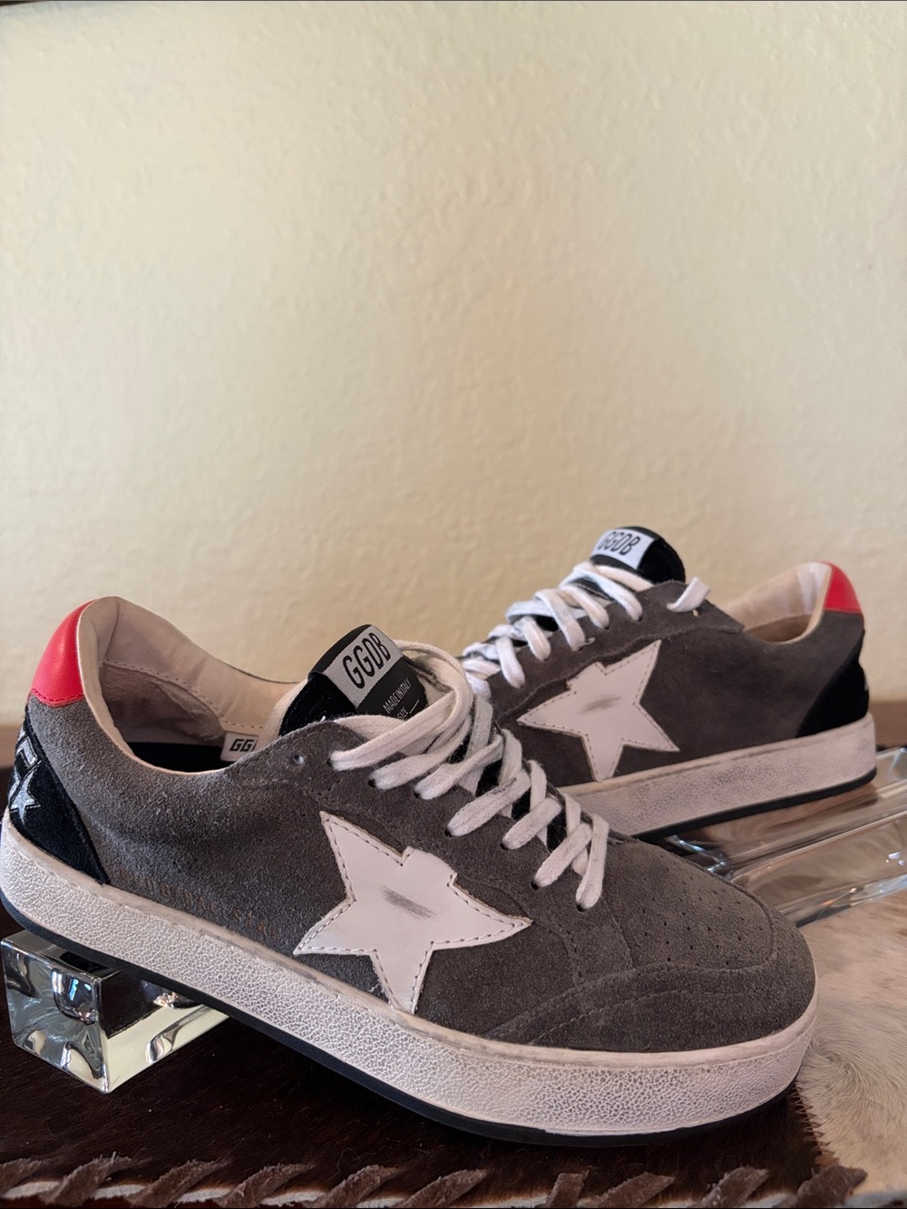Golden Goose Grey Suede Sneakers with White Star and Pink Heel